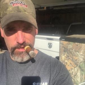 Meet your Posher, Lee